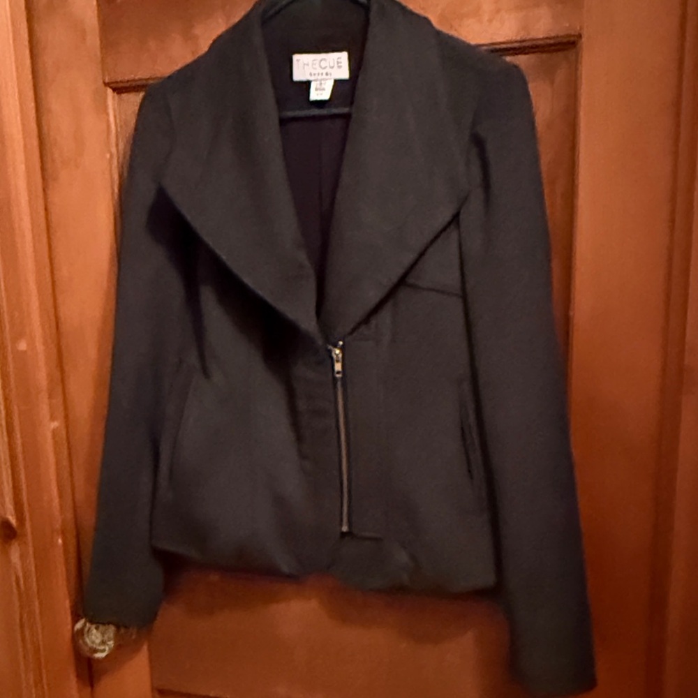 Women's Black wool Jacket. EUC